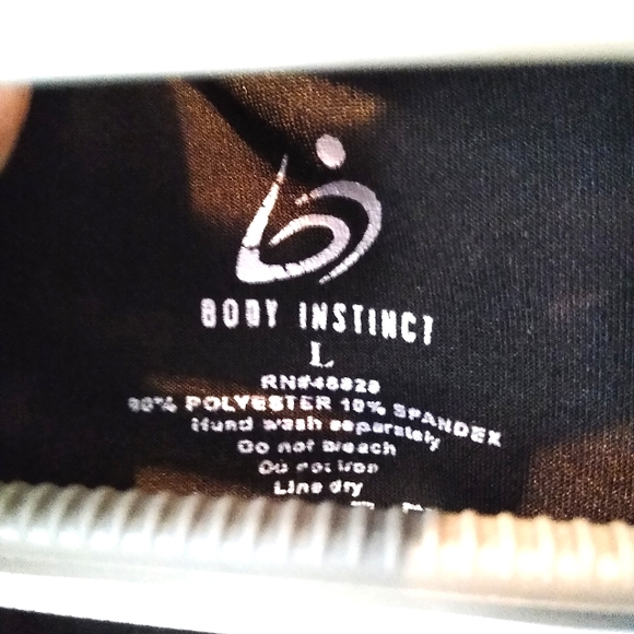 Really cute, Fearless, 1/4 zip up hoodie with thumbholes and a great fit. - Picture 3 of 5